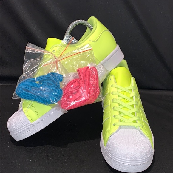 Adidas Superstar Neon Yellow/Volt - Picture 5 of 5